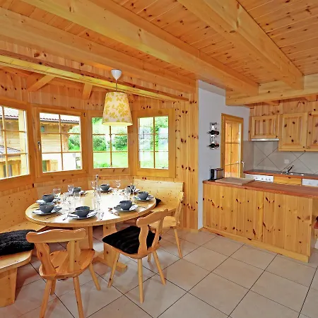 Stylish Chalet With Panoramic Mountain View In 샬레 라 초우마츠