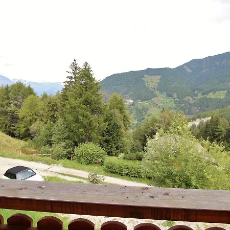 Stylish Chalet With Panoramic Mountain View In *